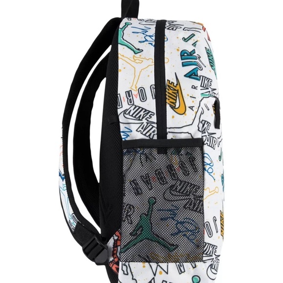 New Nike Air Jordan Big Kids Backpack SCHOOL Laptop BAG $ Pencil Case authentic - Picture 3 of 3